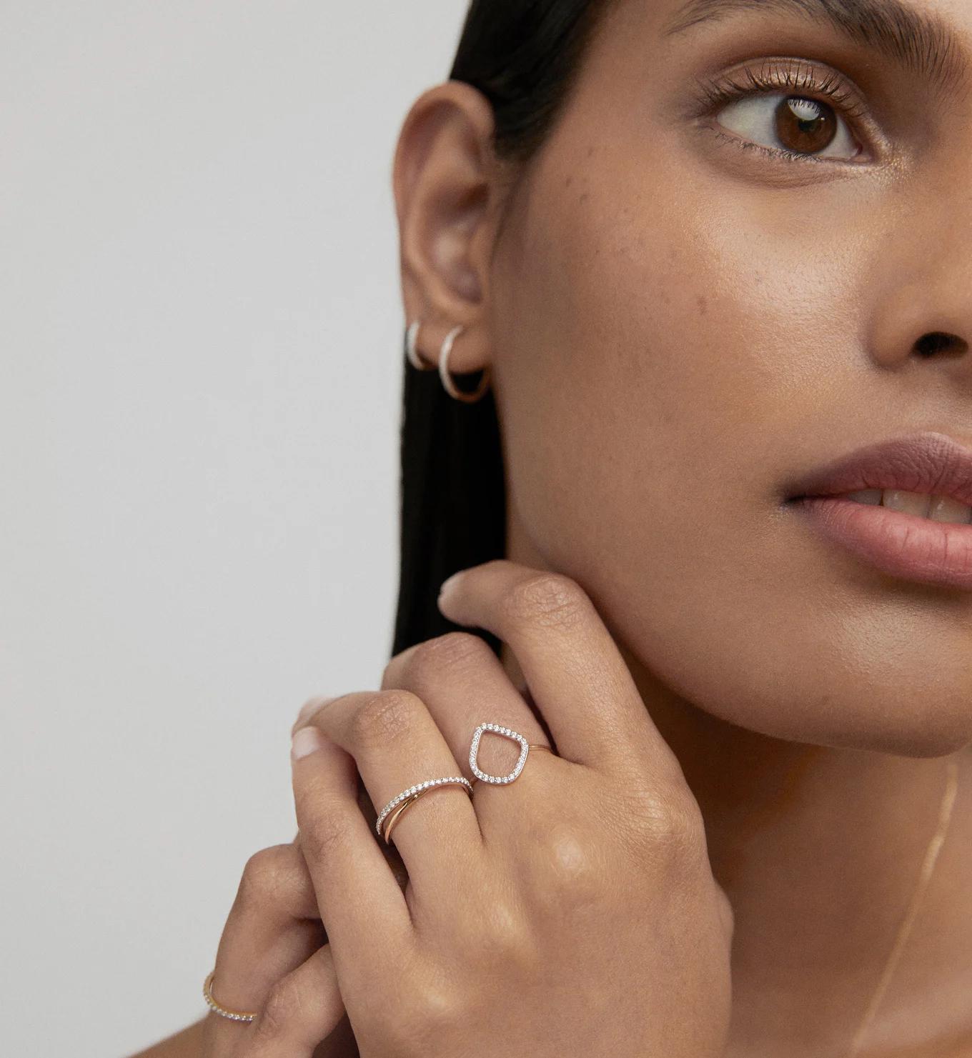 Diamond Crossover Ring